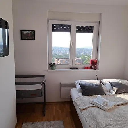 442 Apartment *